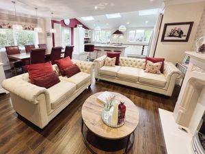 Family room- click for photo gallery